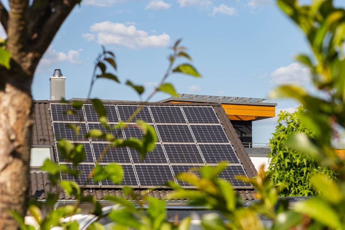East Midlands Businesses Trust Spectrum for Quality Commercial solar Nottingham Installations